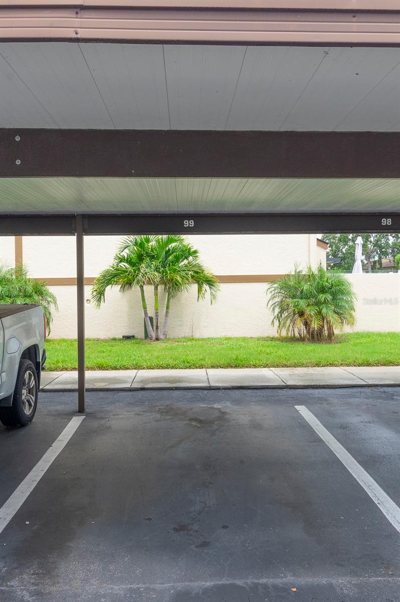 TOWNHOMES OF LAKE SEMINOLE - Residential Lease