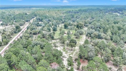 A home in DUNNELLON