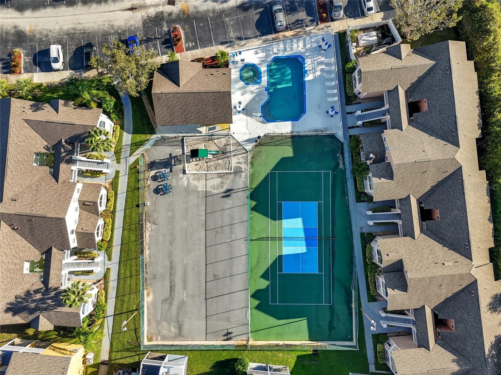VILLAS AT ISLAND CLUB PH 9 - Residential