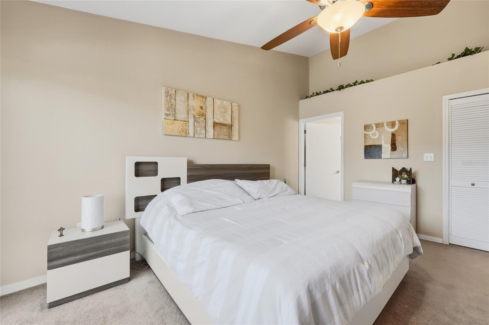 VILLAS AT ISLAND CLUB PH 9 - Residential