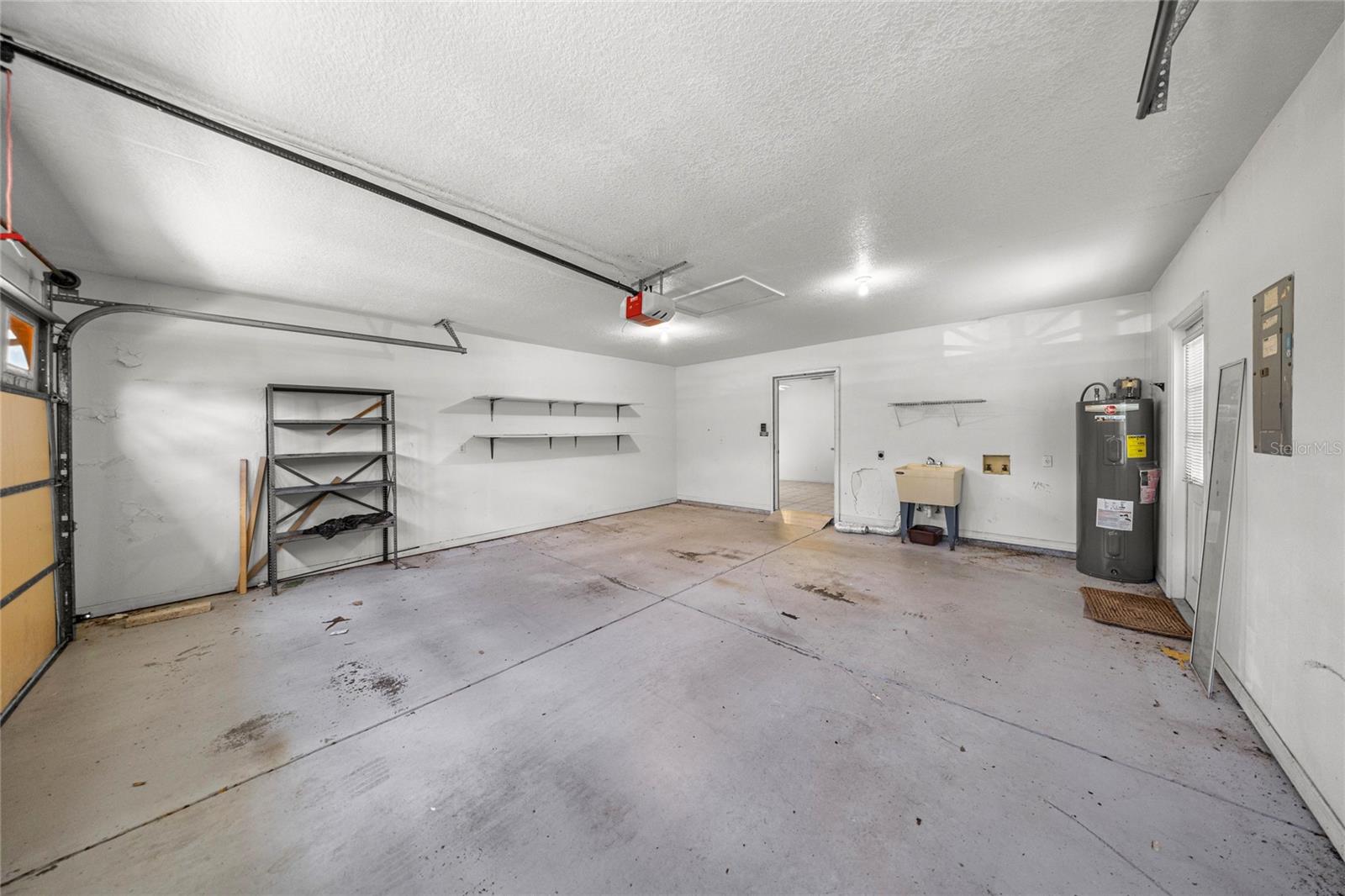 KINGSLAND COUNTRY ESTATE - Residential