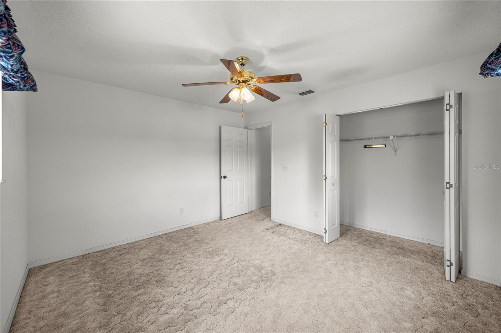 KINGSLAND COUNTRY ESTATE - Residential