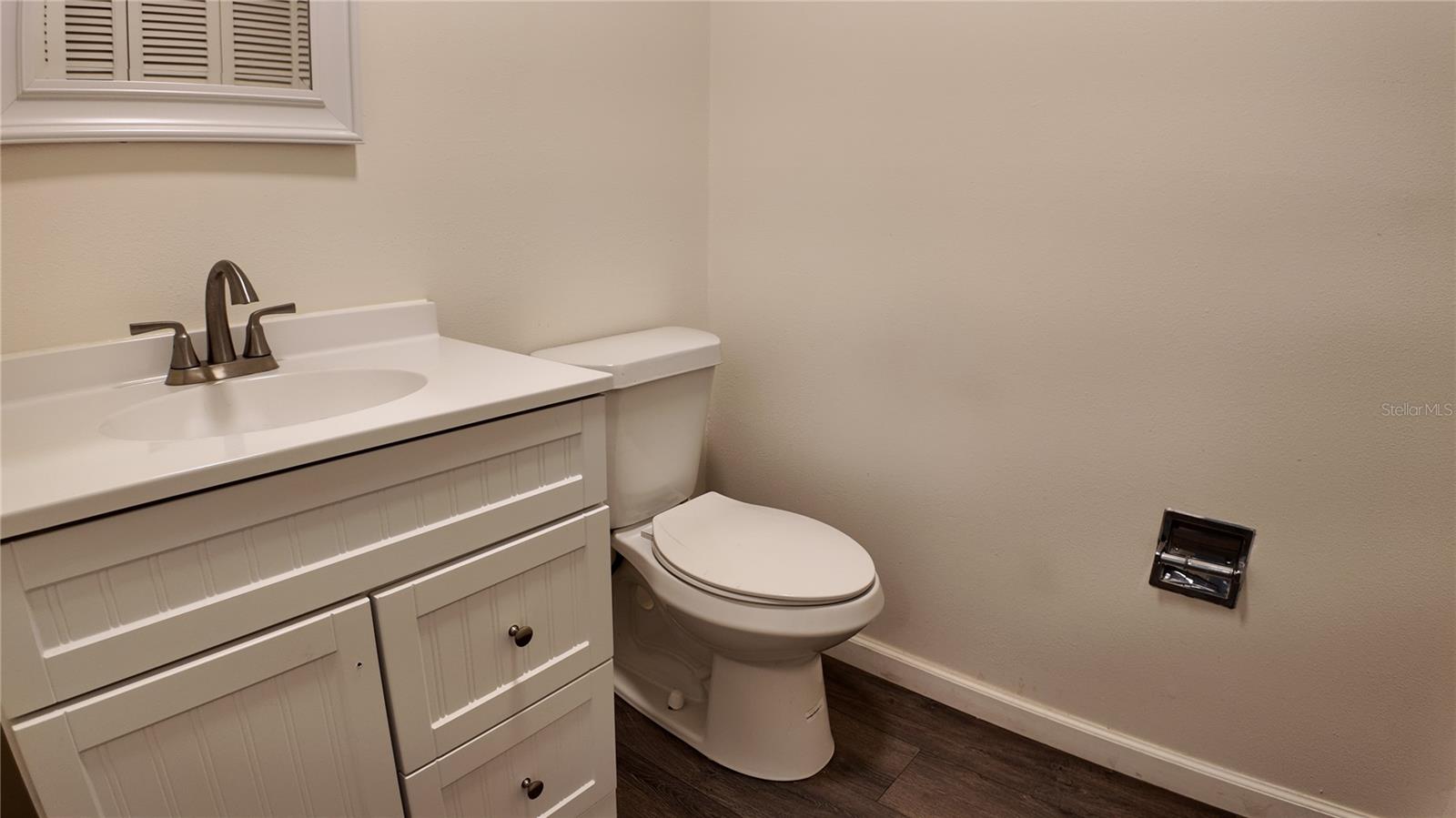 ROYAL CRESCENT CONDO - Residential