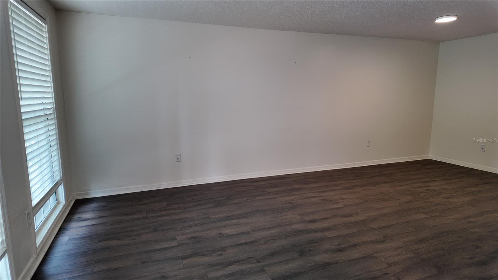 ROYAL CRESCENT CONDO - Residential