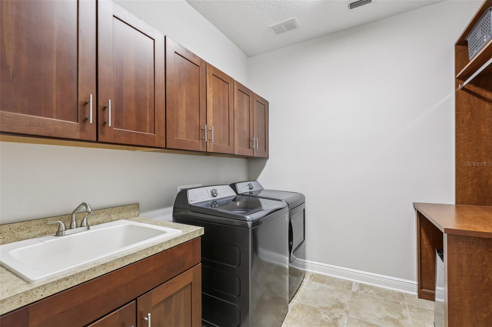 CALF PATH ESTATES - Residential