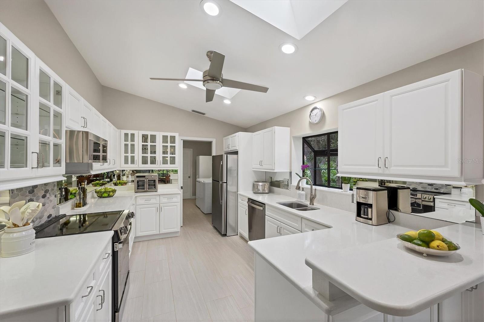 HAMMOCKS IV - Residential