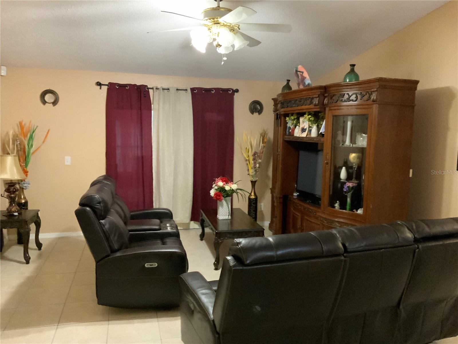 FULLERS CROSSING PH 02 49 31 - Residential