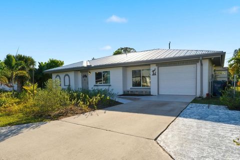 Casas a venda 93 - Jen Dantas 1161 S VENICE BOULEVARD VENICE FL 34293