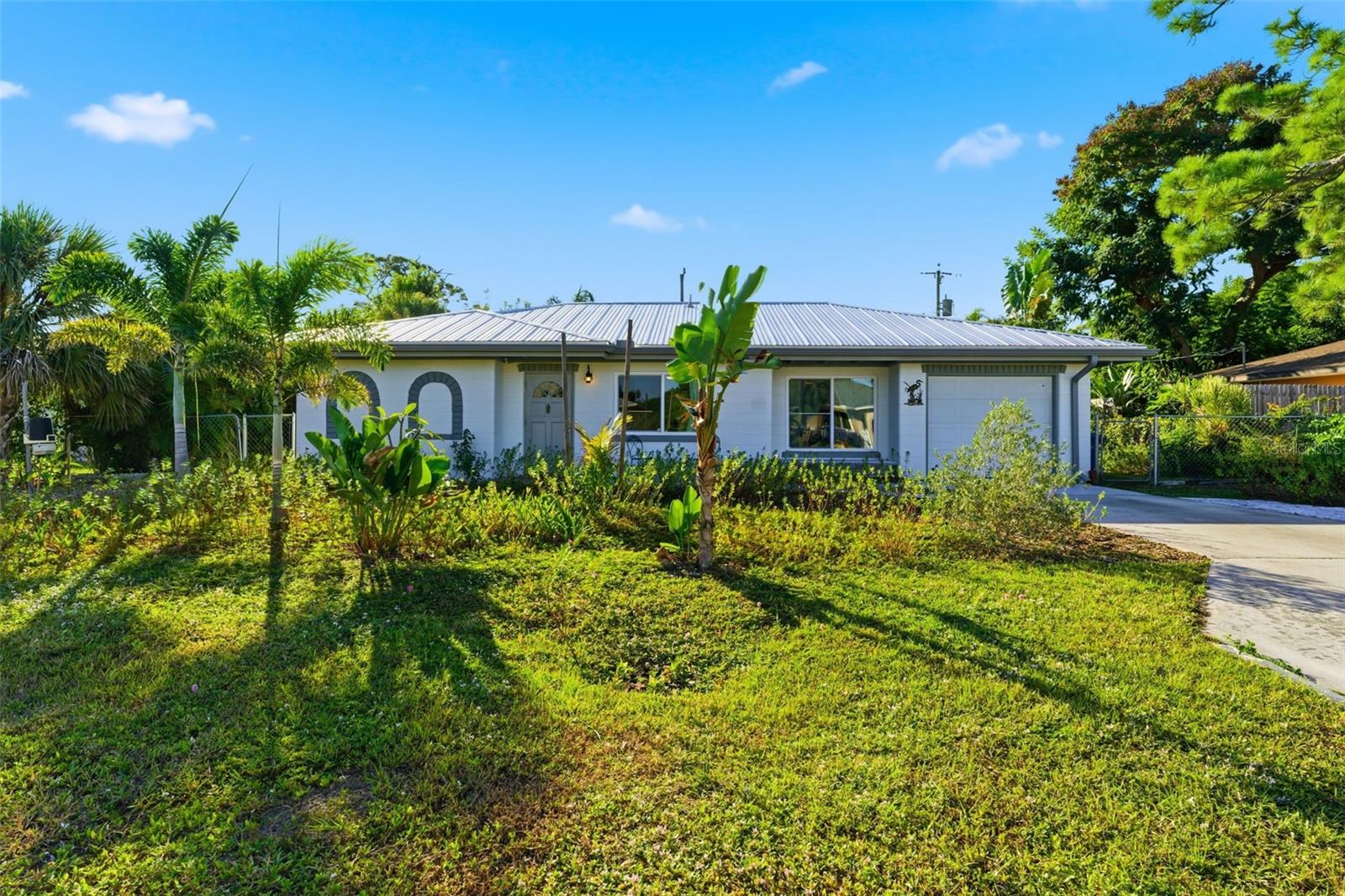 1161 S VENICE BOULEVARD