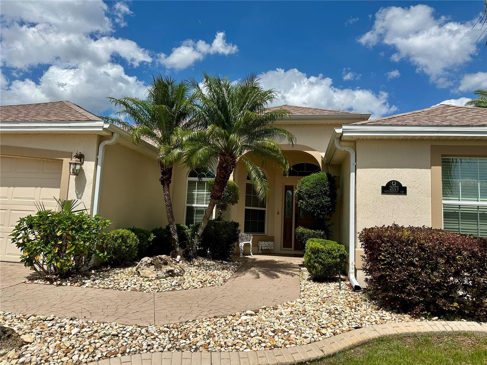 2071 WESTCHESTER WAY