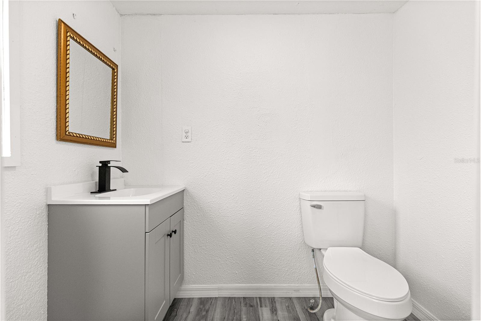 HALFMOON HOMESITES UNIT 3 - Residential