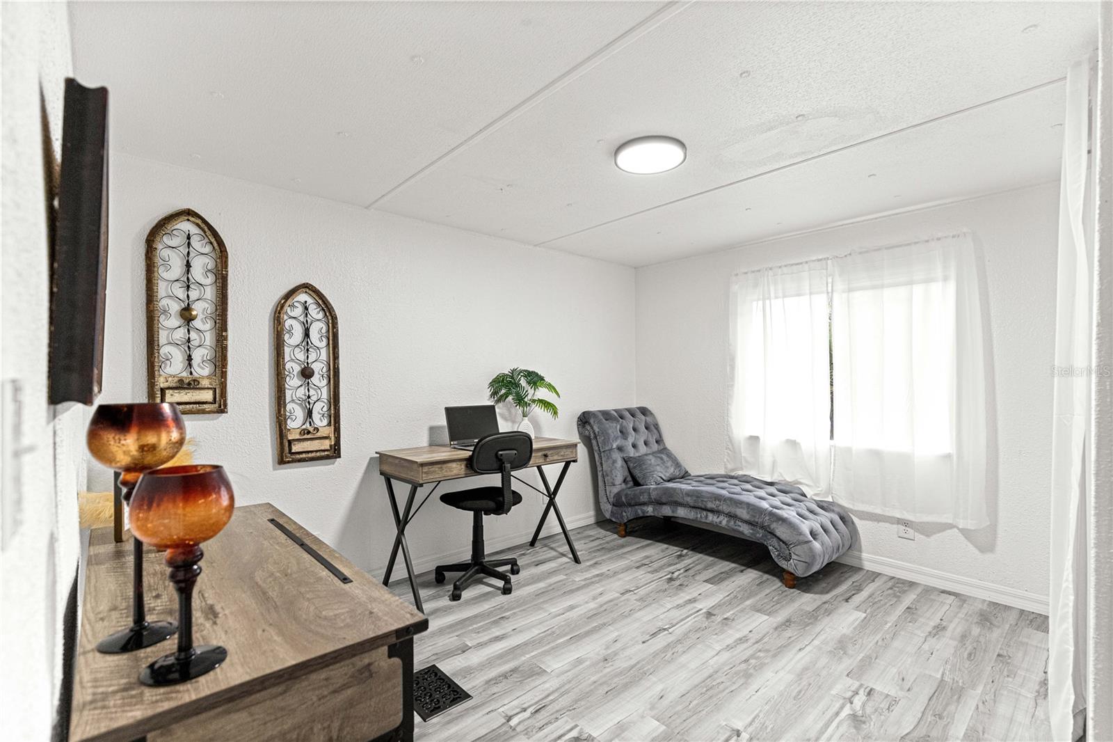 18487 SE 18TH STREET ROAD