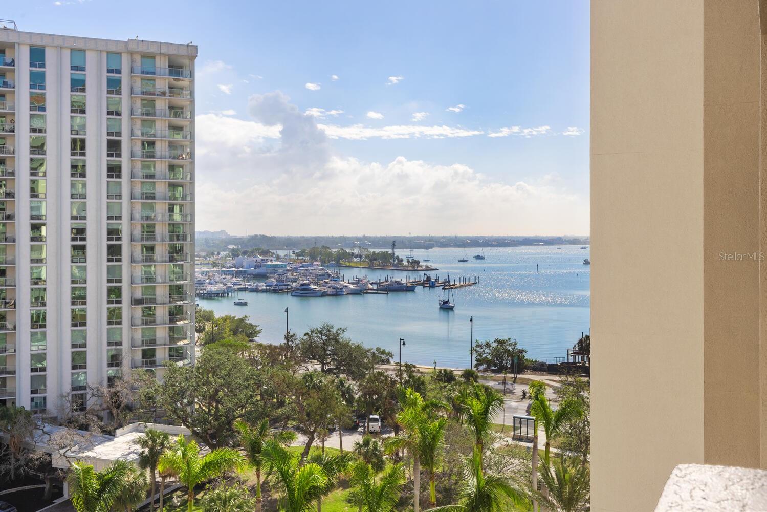 THE TOWER RESIDENCES - Residential