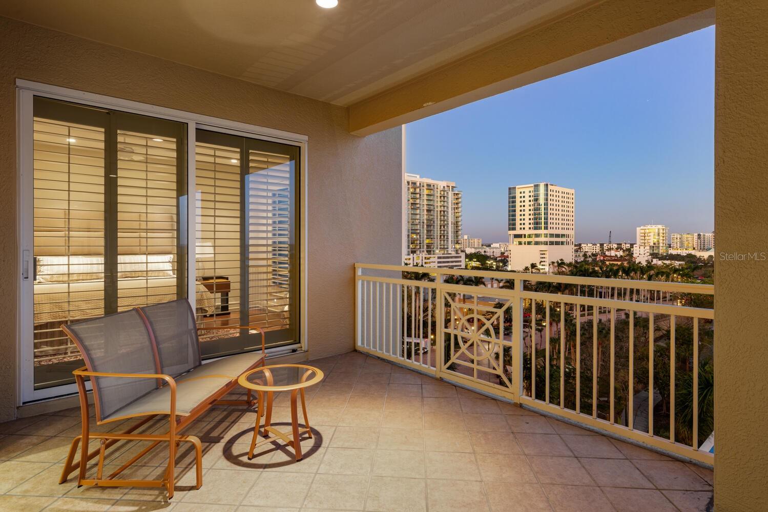 THE TOWER RESIDENCES - Residential