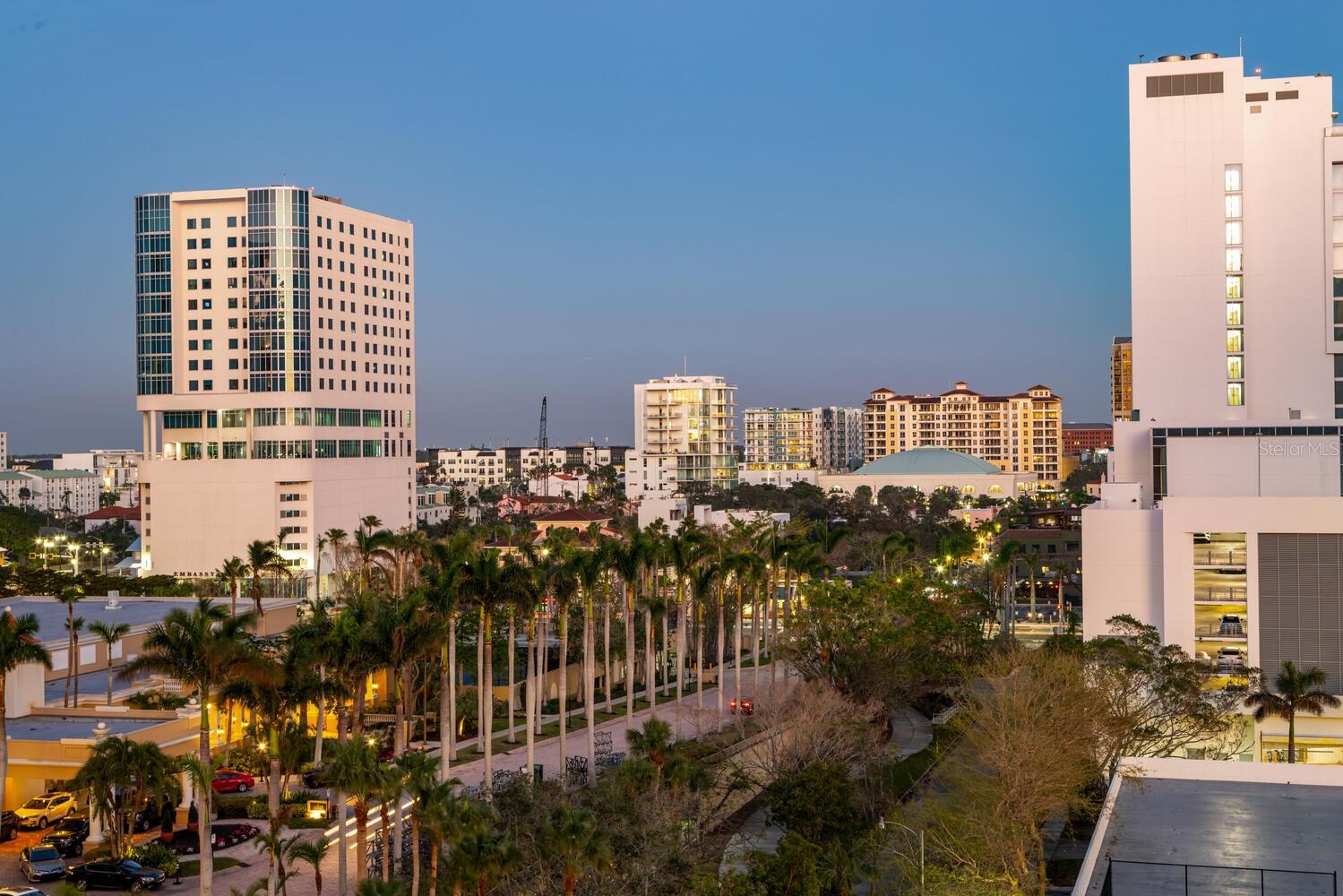 THE TOWER RESIDENCES - Residential