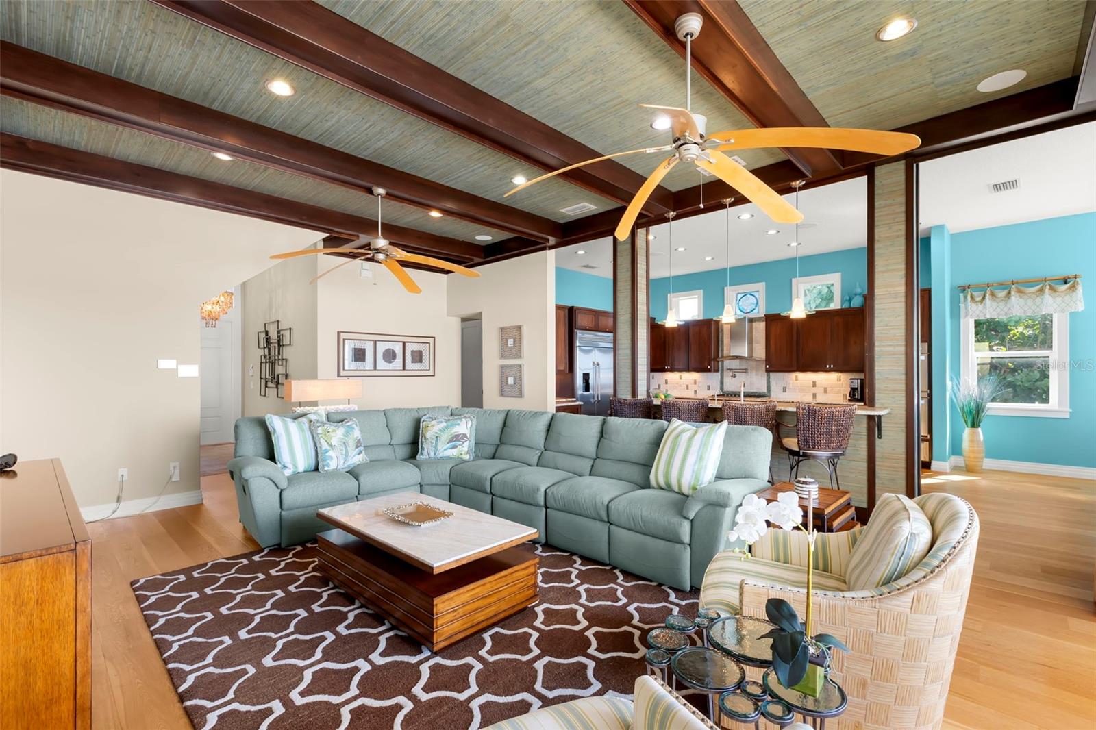 BOCA CIEGA PASS SUB - Residential