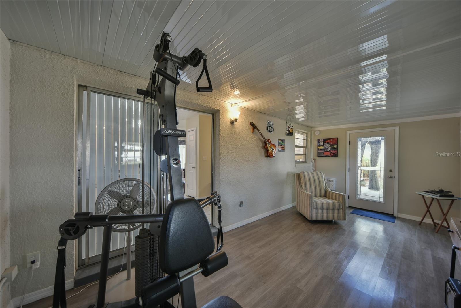 SILVER SPGS SHORES UN 47 - Residential