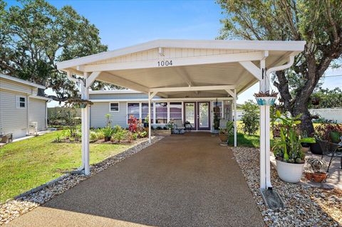 Photo of 3333 26th Avenue E #1004, Bradenton, FL 34208 (MLS # A4648685)