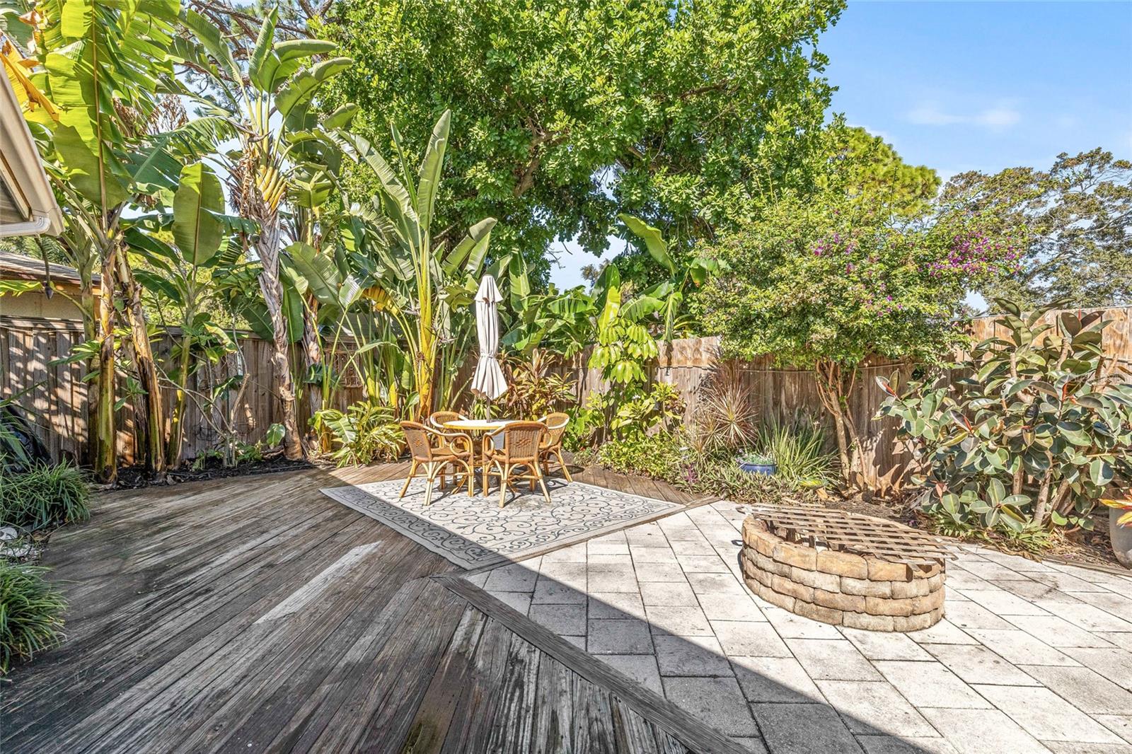 VERA MANOR - Residential