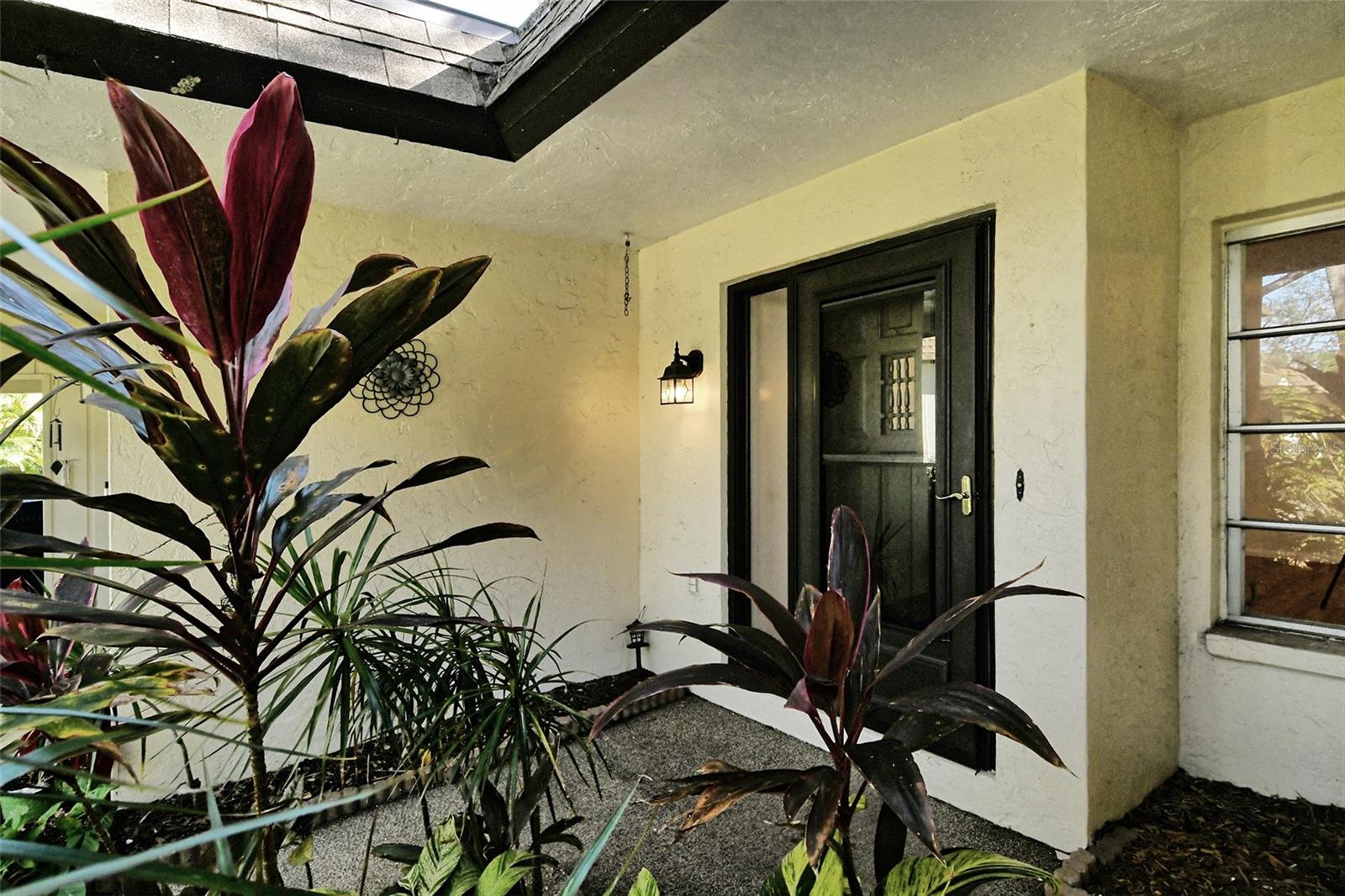 Similar Properties