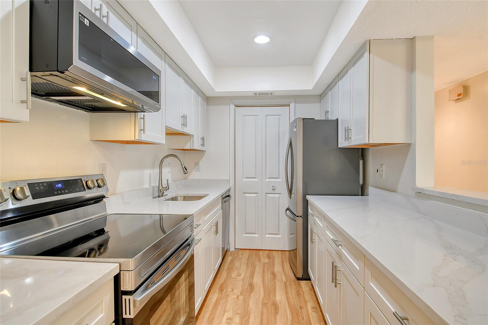 WOODSIDE VILLAGE EAST - Residential