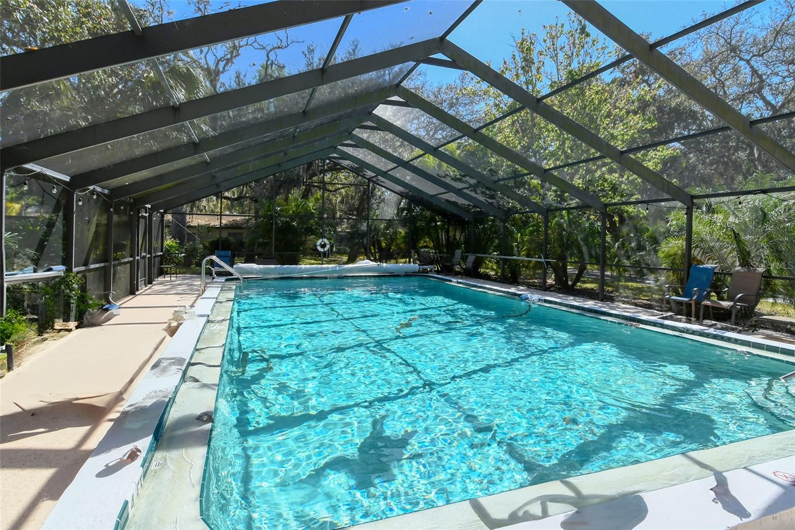 WOODSIDE VILLAGE EAST - Residential