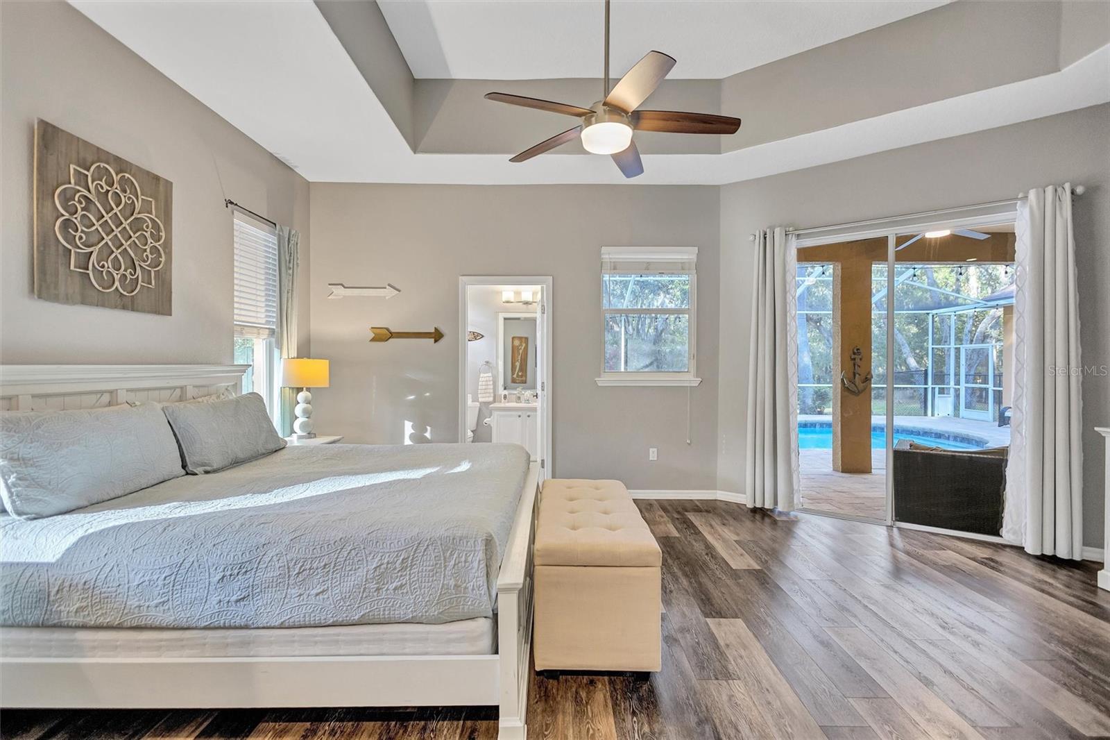 FISH HAWK TRAILS UNIT 3 - Residential