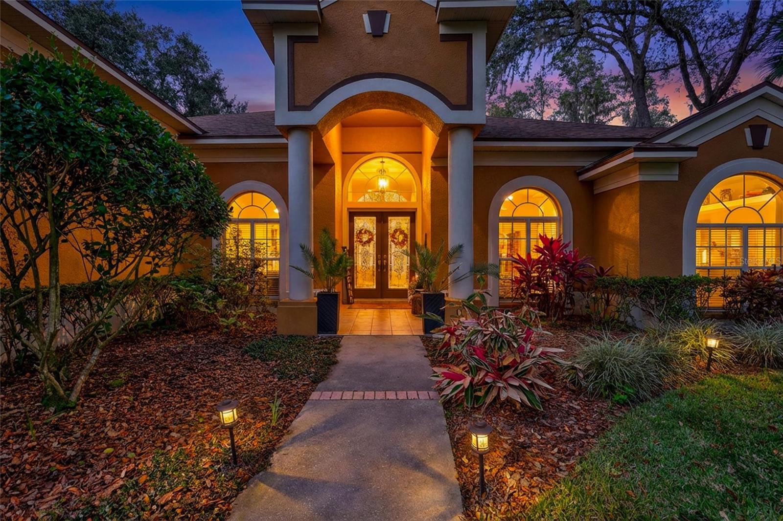 FISH HAWK TRAILS UNIT 3 - Residential