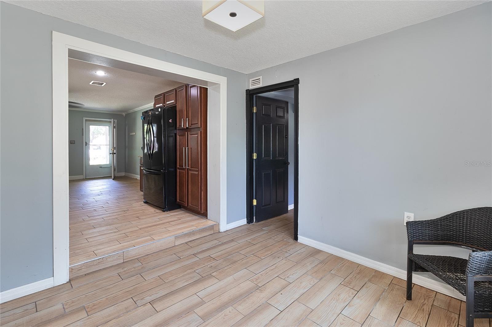 LAKELAND GROVES SUB - Residential
