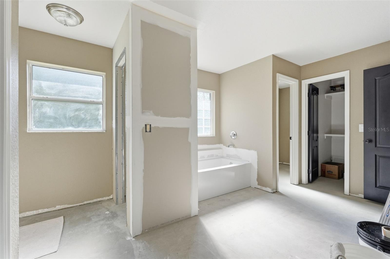 LAKE DIAMOND GOLF & CC PH 05 - Residential