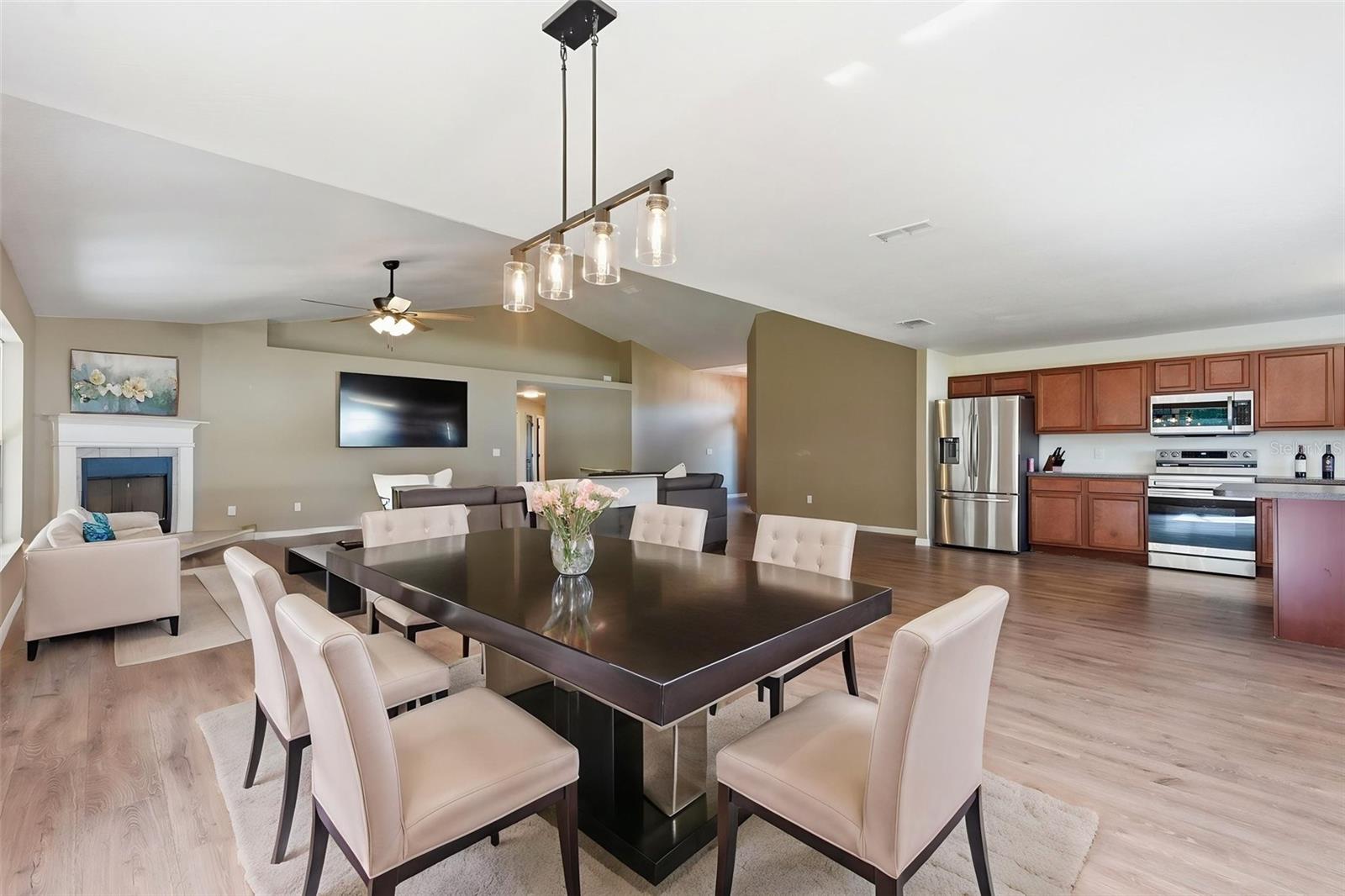 LAKE DIAMOND GOLF & CC PH 05 - Residential