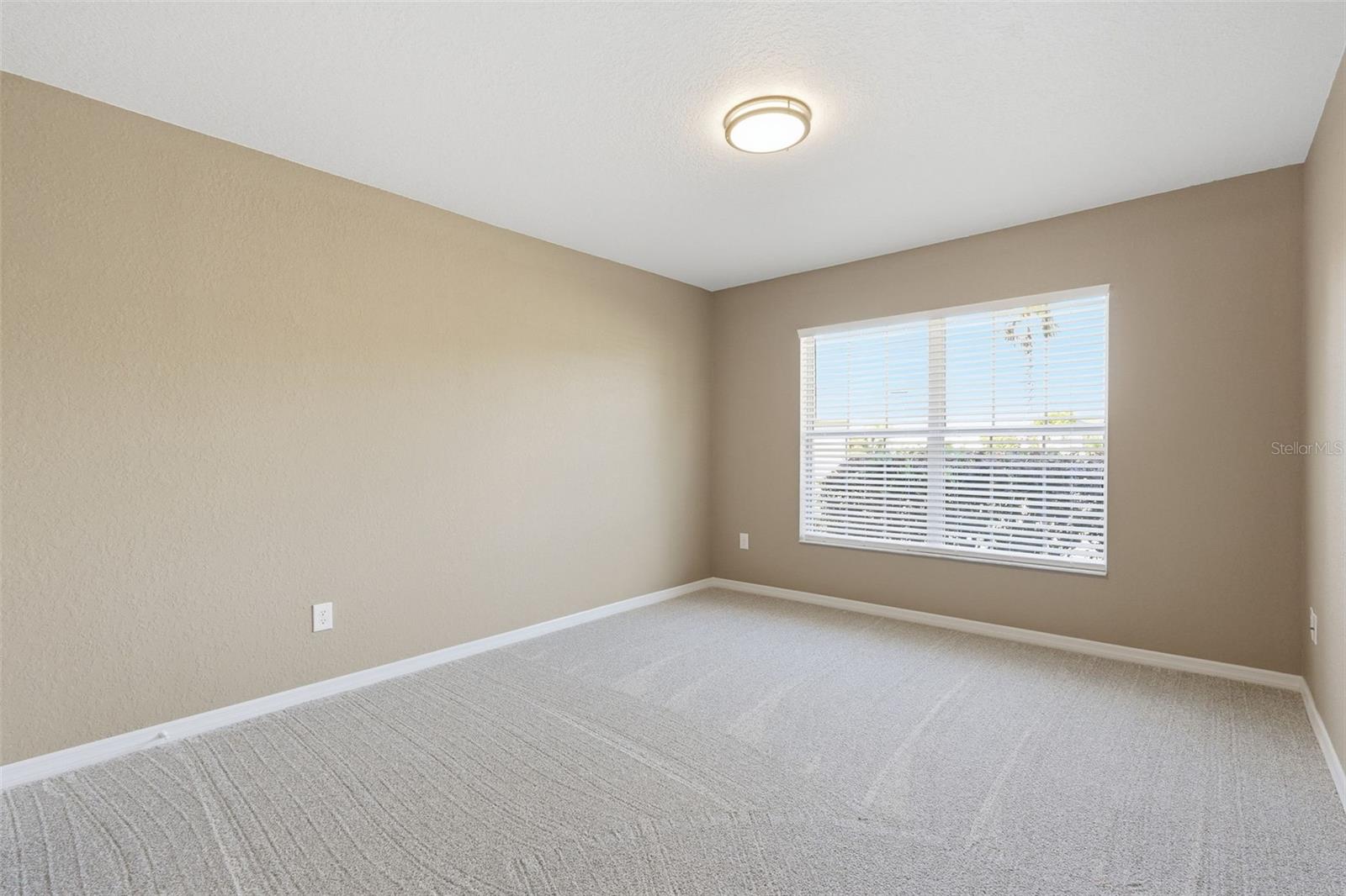 LAKE DIAMOND GOLF & CC PH 05 - Residential