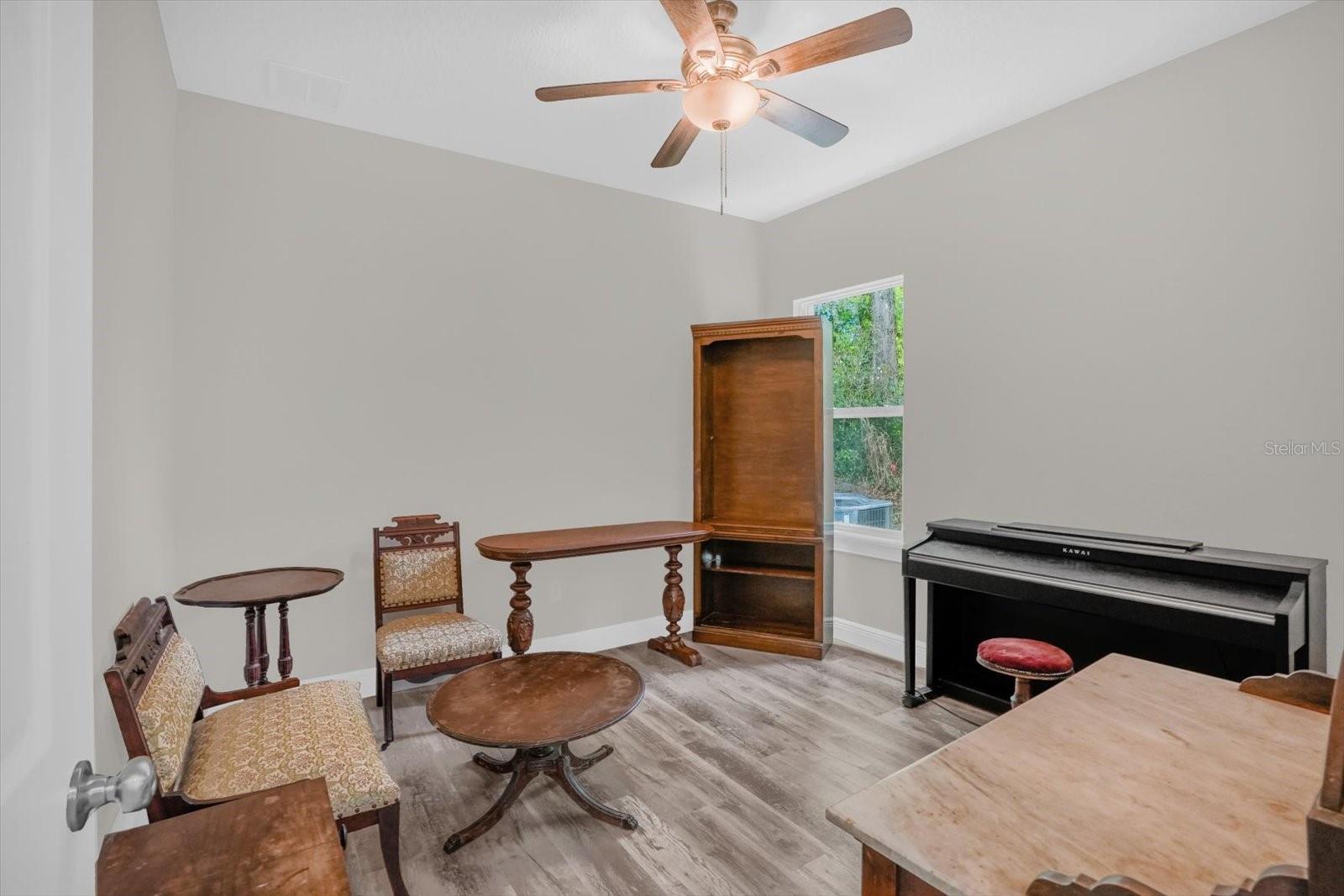 DELAND HEIGHTS - Residential