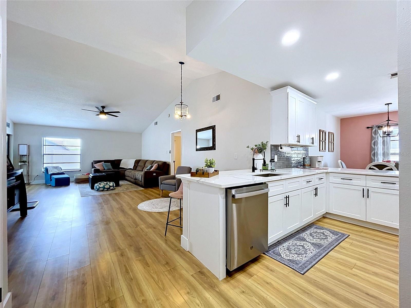 FAWN RIDGE VILLAGE D UN 1 - Residential