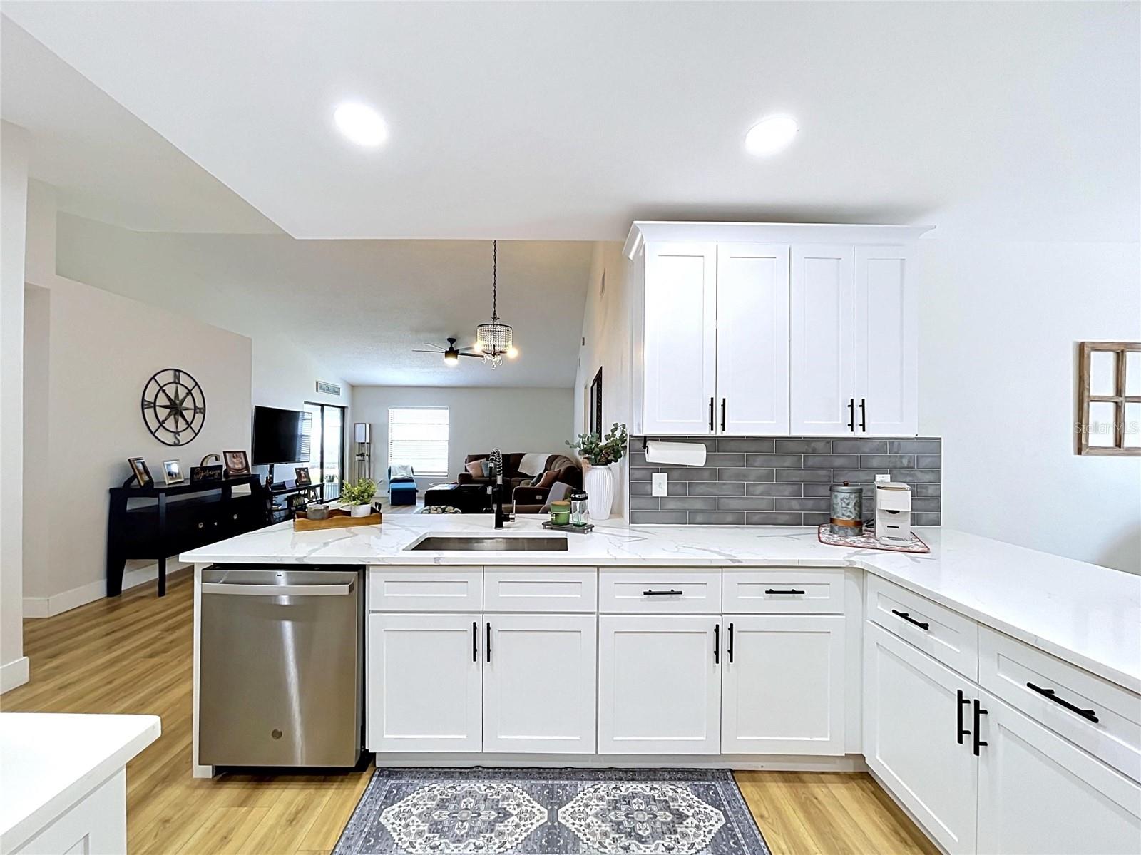 FAWN RIDGE VILLAGE D UN 1 - Residential