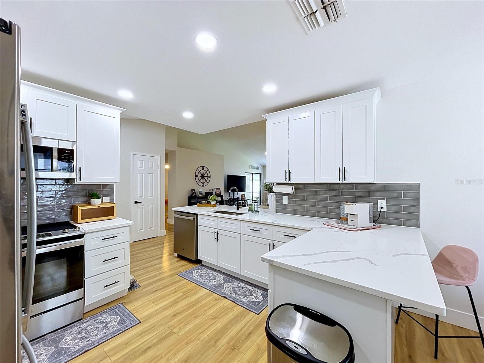 FAWN RIDGE VILLAGE D UN 1 - Residential