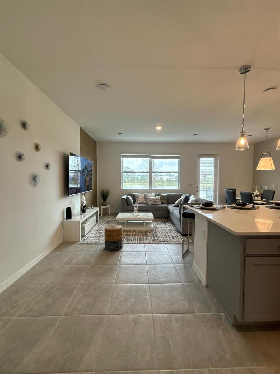718 LONGBOAT DRIVE