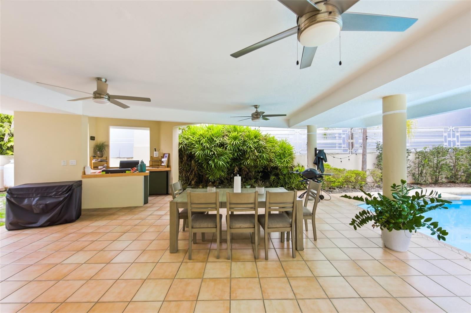 street 3 PASEO LAS VISTAS