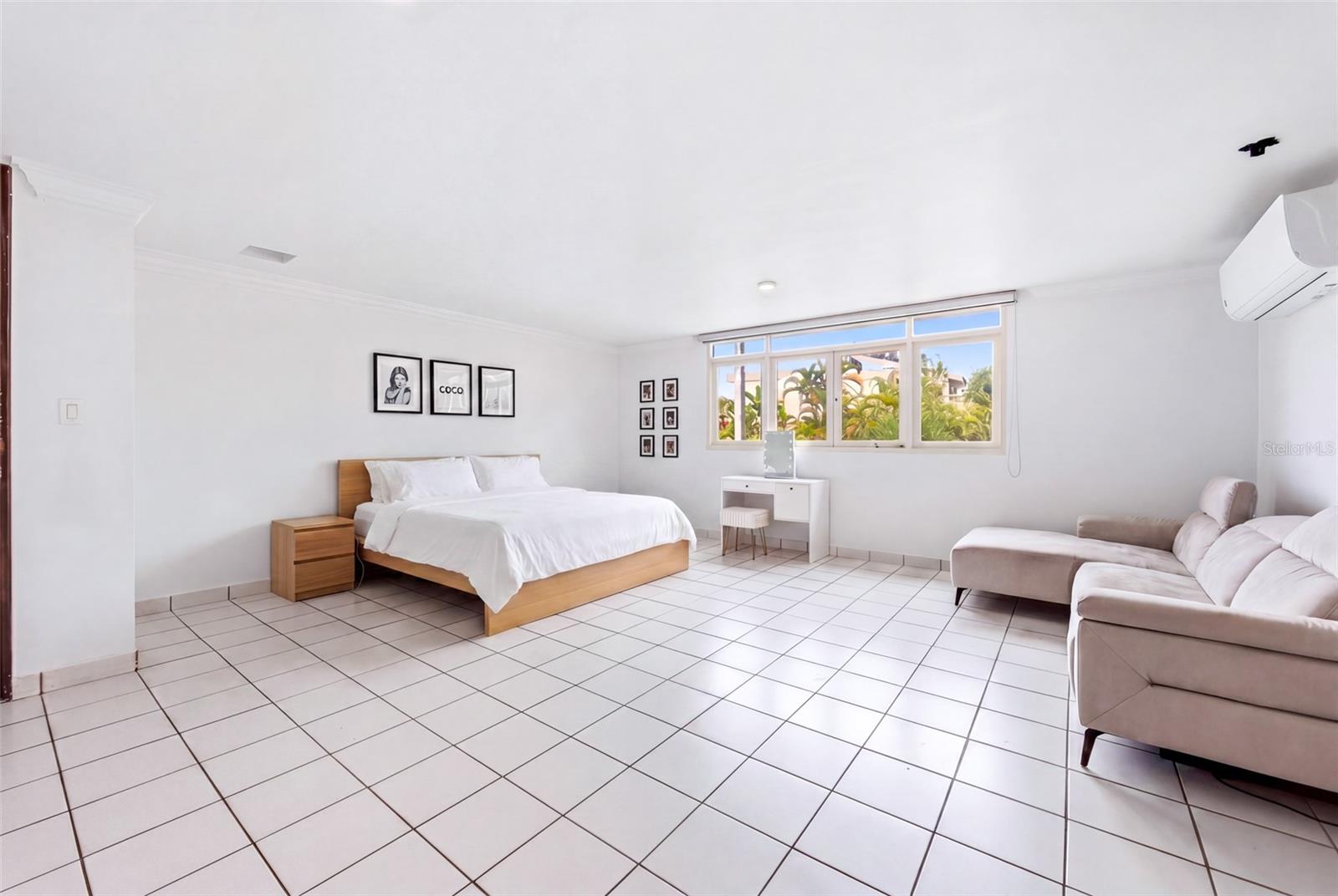PASEO LAS VISTAS II - Residential