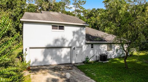 A home in DELAND