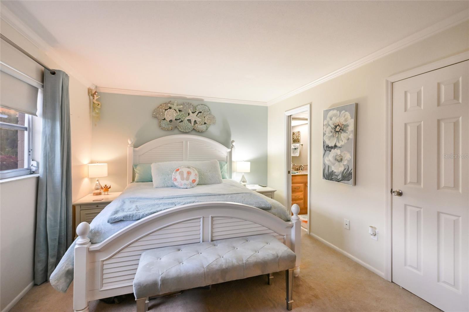 FOREST LAKES COUNTRY CLUB ESTATE - Residential