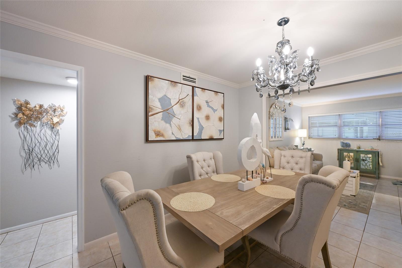 FOREST LAKES COUNTRY CLUB ESTATE - Residential