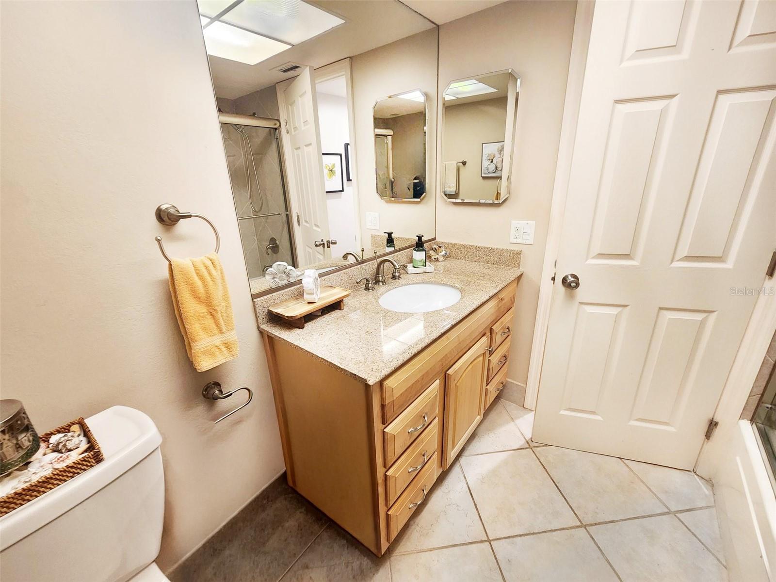 FOREST LAKES COUNTRY CLUB ESTATE - Residential