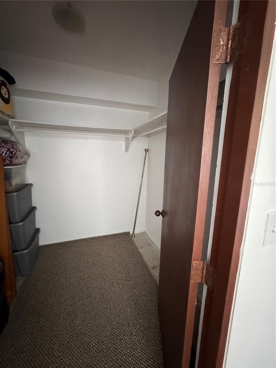 CANDELERO ABAJO - Residential