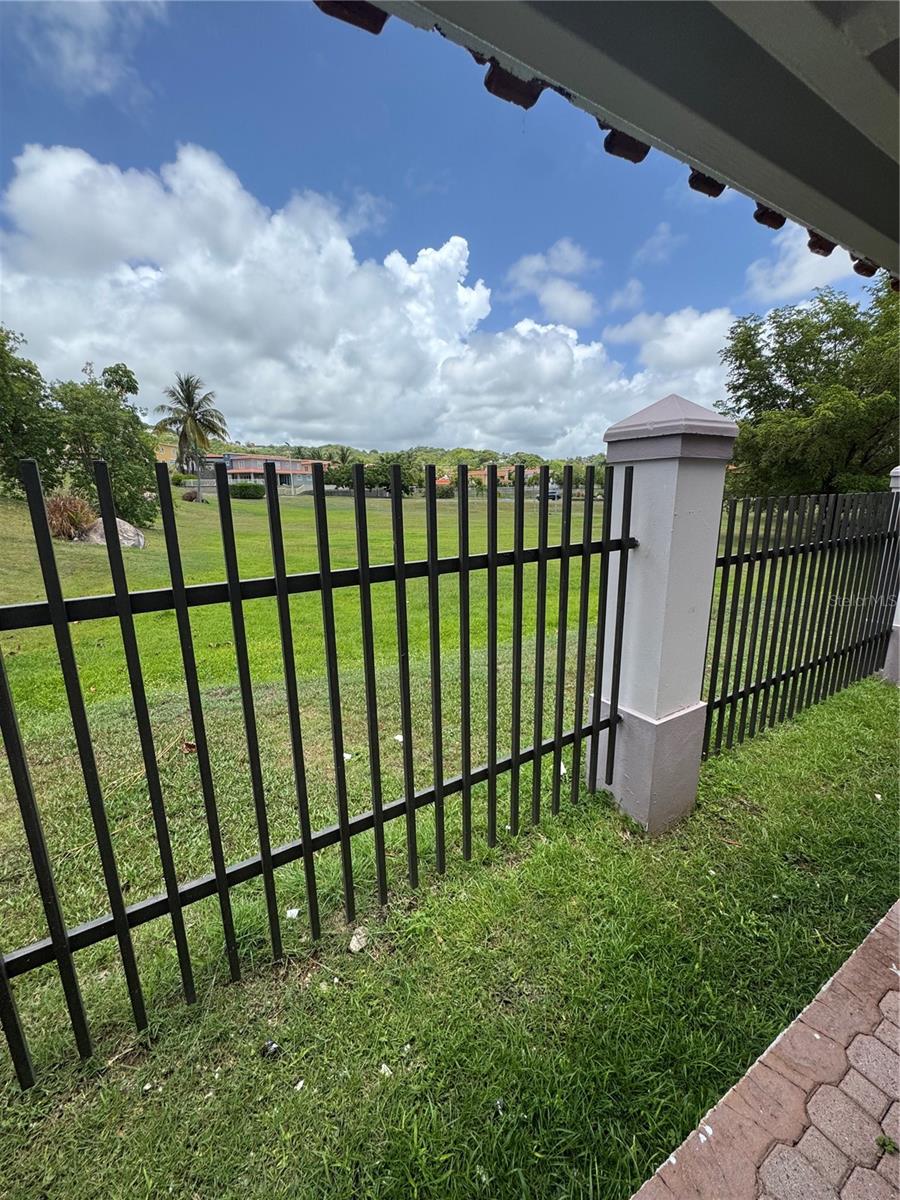 CANDELERO ABAJO - Residential