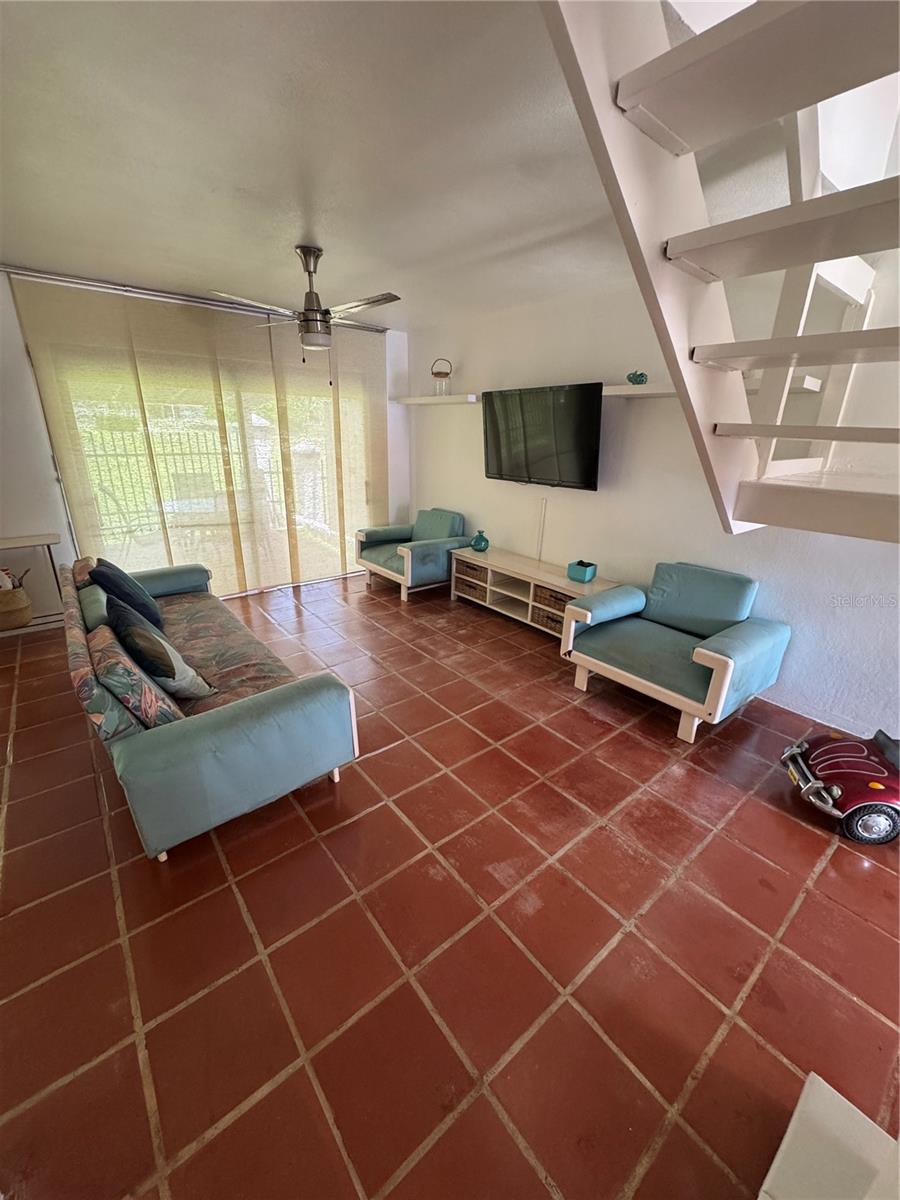 CANDELERO ABAJO - Residential