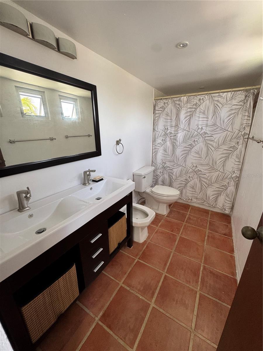 CANDELERO ABAJO - Residential