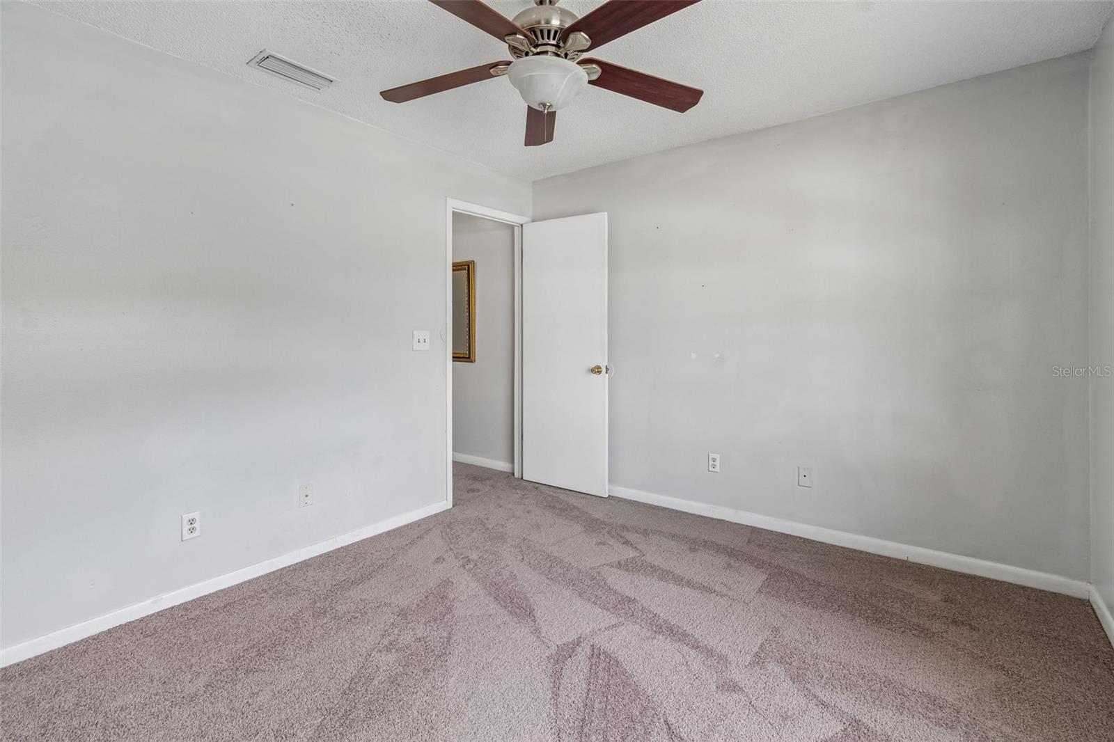 SUNRIDGE OF TAMPA BAY A CONDOM - Residential