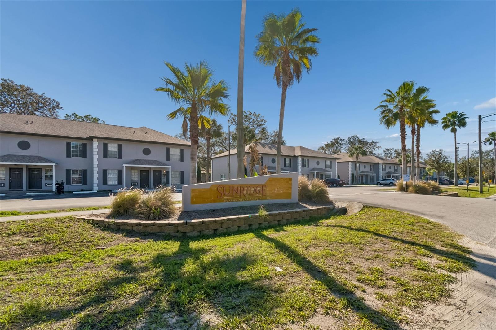 SUNRIDGE OF TAMPA BAY A CONDOM - Residential