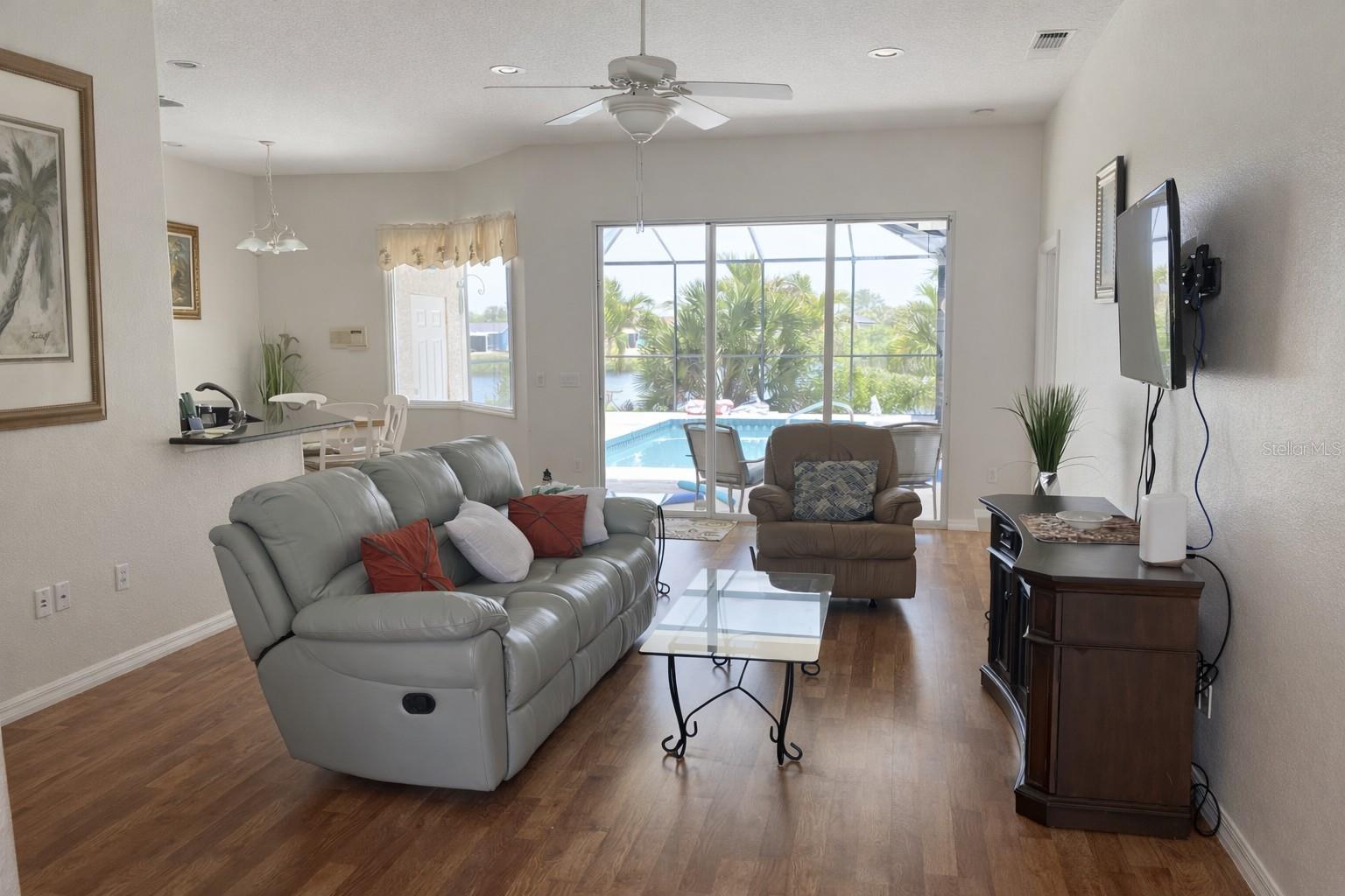 18146 AVONSDALE CIRCLE